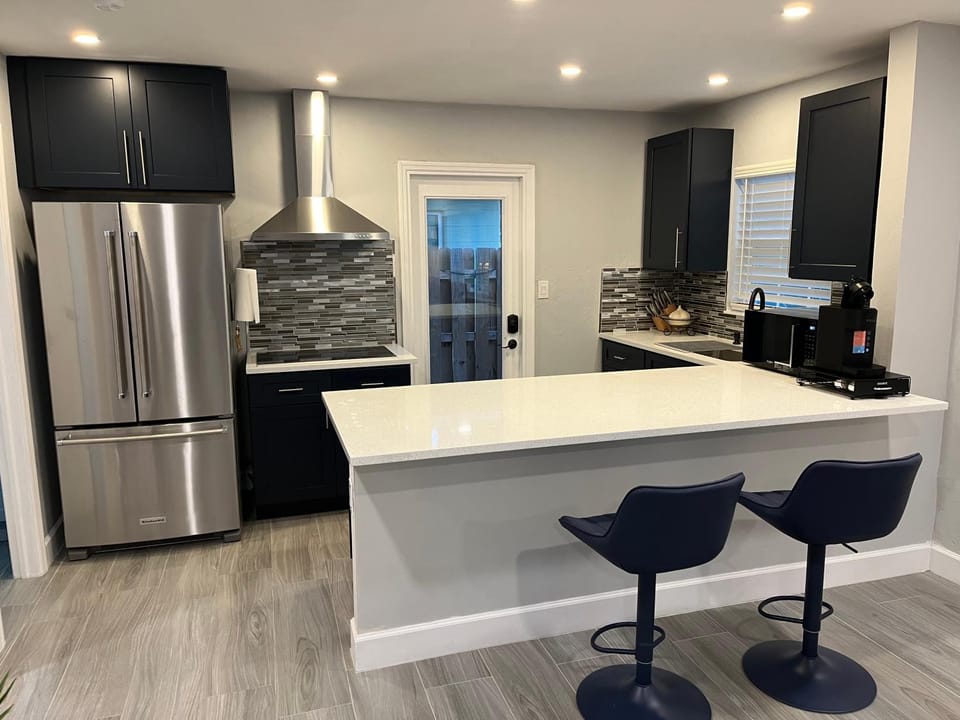 Newly Renovated Coastal Oasis by Madeira Beach Apartment in Bay Pines