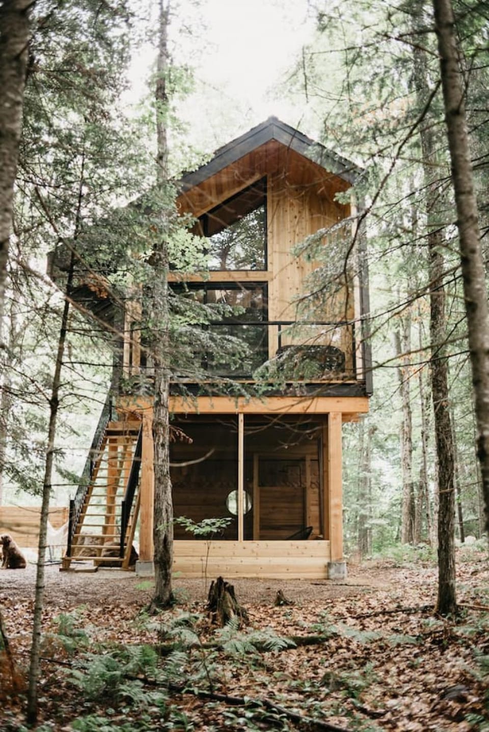 Ravens Roost- private luxury treehouse with sauna Campground/ 
RV Resort in Lake of Bays