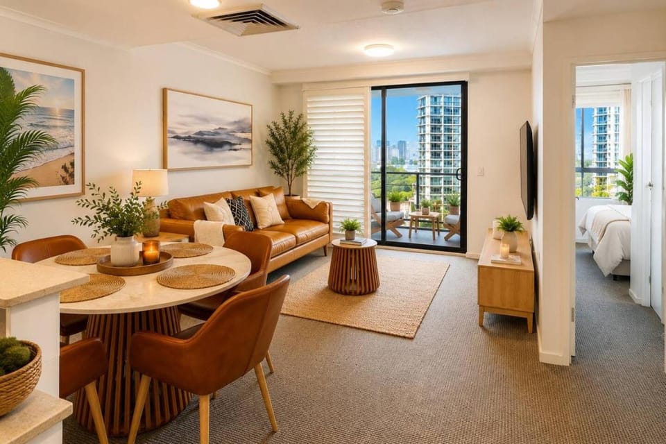 Beachside Burleigh Heads Swell Apartments 1 Bdm Apartment in Burleigh Heads