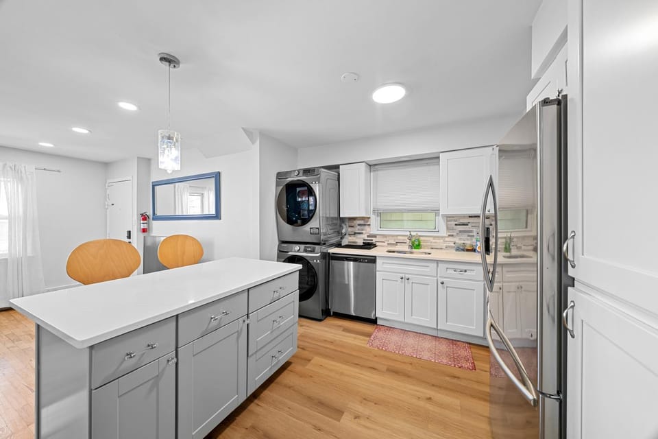 dishwasher, stove, toaster, kitchen