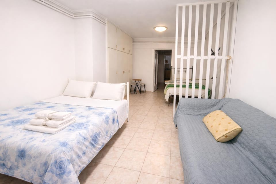 Piraeus Supreme Grand by the sea Apartment in Pireas