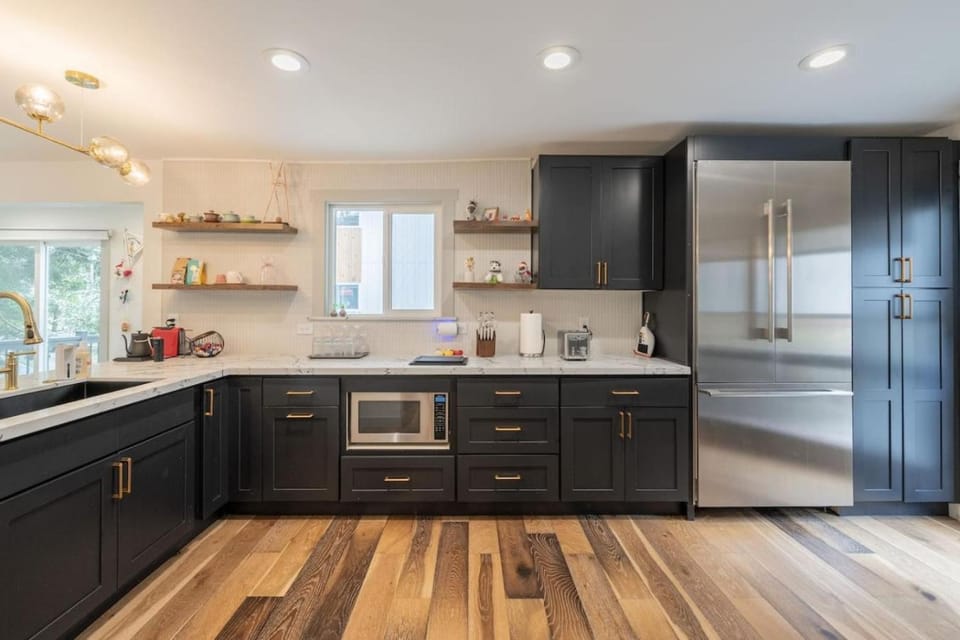 4BR Seattle Stunner House in Lake City
