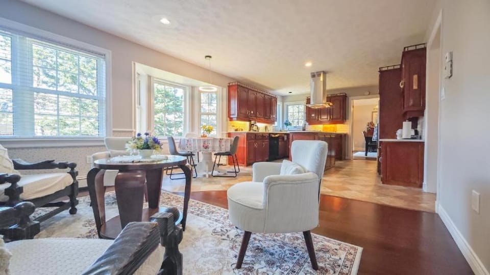 Communal kitchen, kitchen