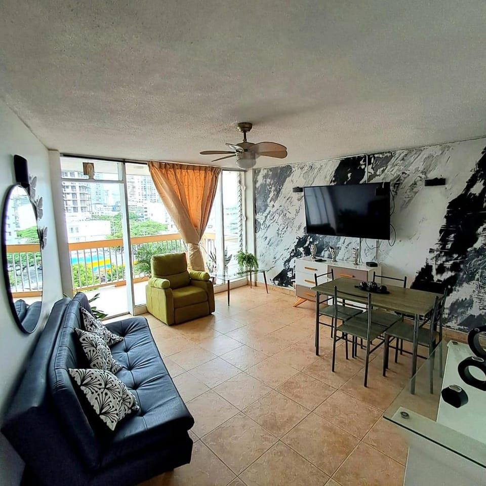 Troya Turismo Apartment in Gaira
