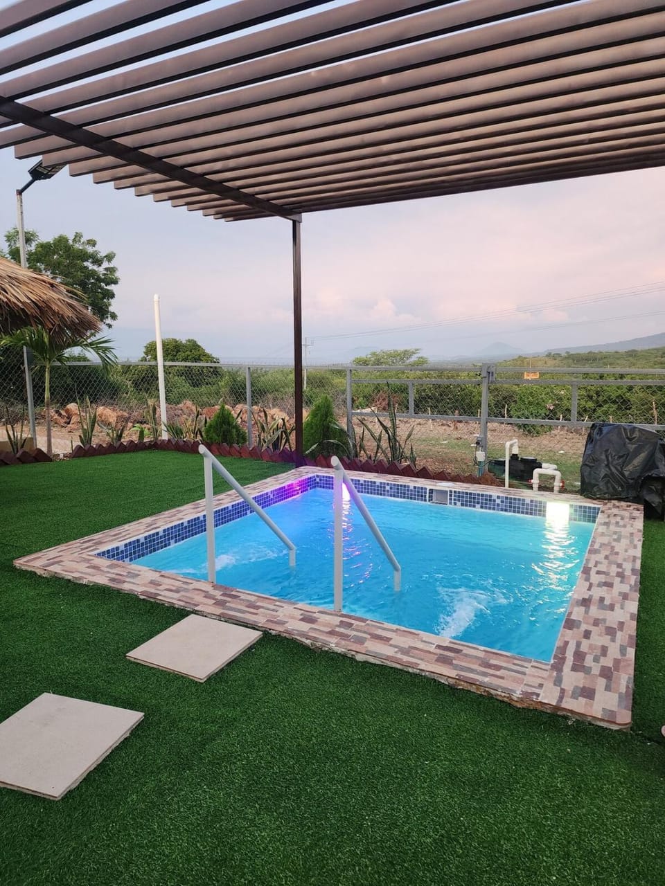 Garden, Swimming pool