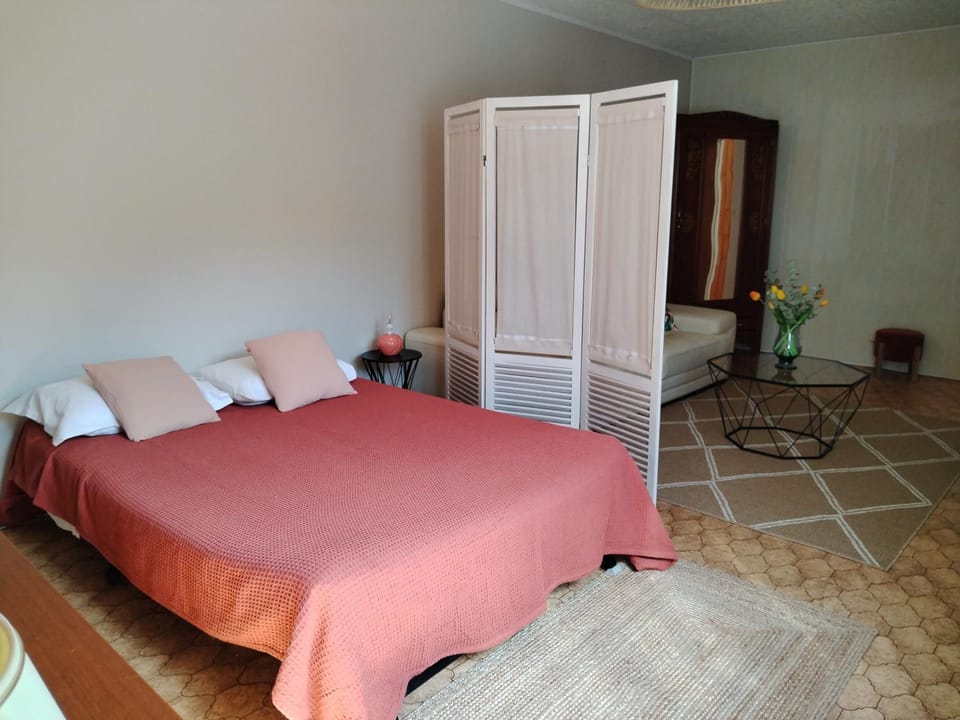 T1 Zen & Bien-être, à flanc de colline Bed and Breakfast in Provence-Alpes-Côte d'Azur