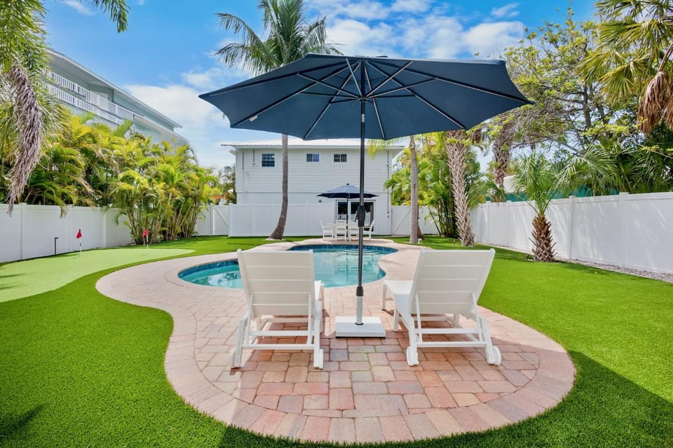 Chardonnay Shores House in Anna Maria Island