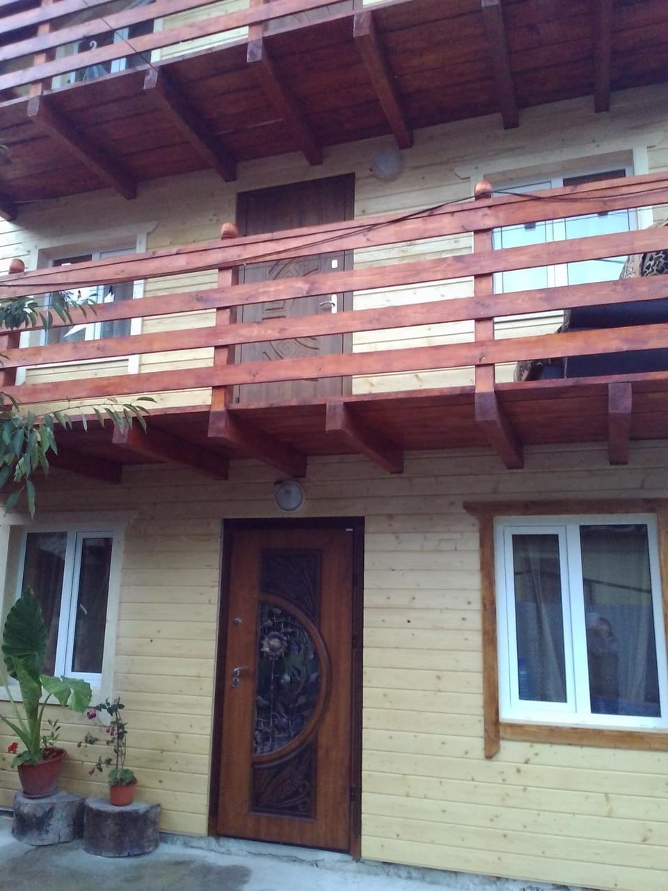 Facade/entrance