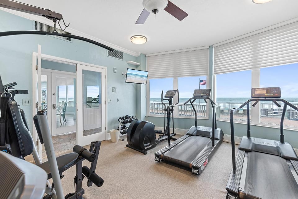 The Shores Club 402 House in Daytona Beach Shores