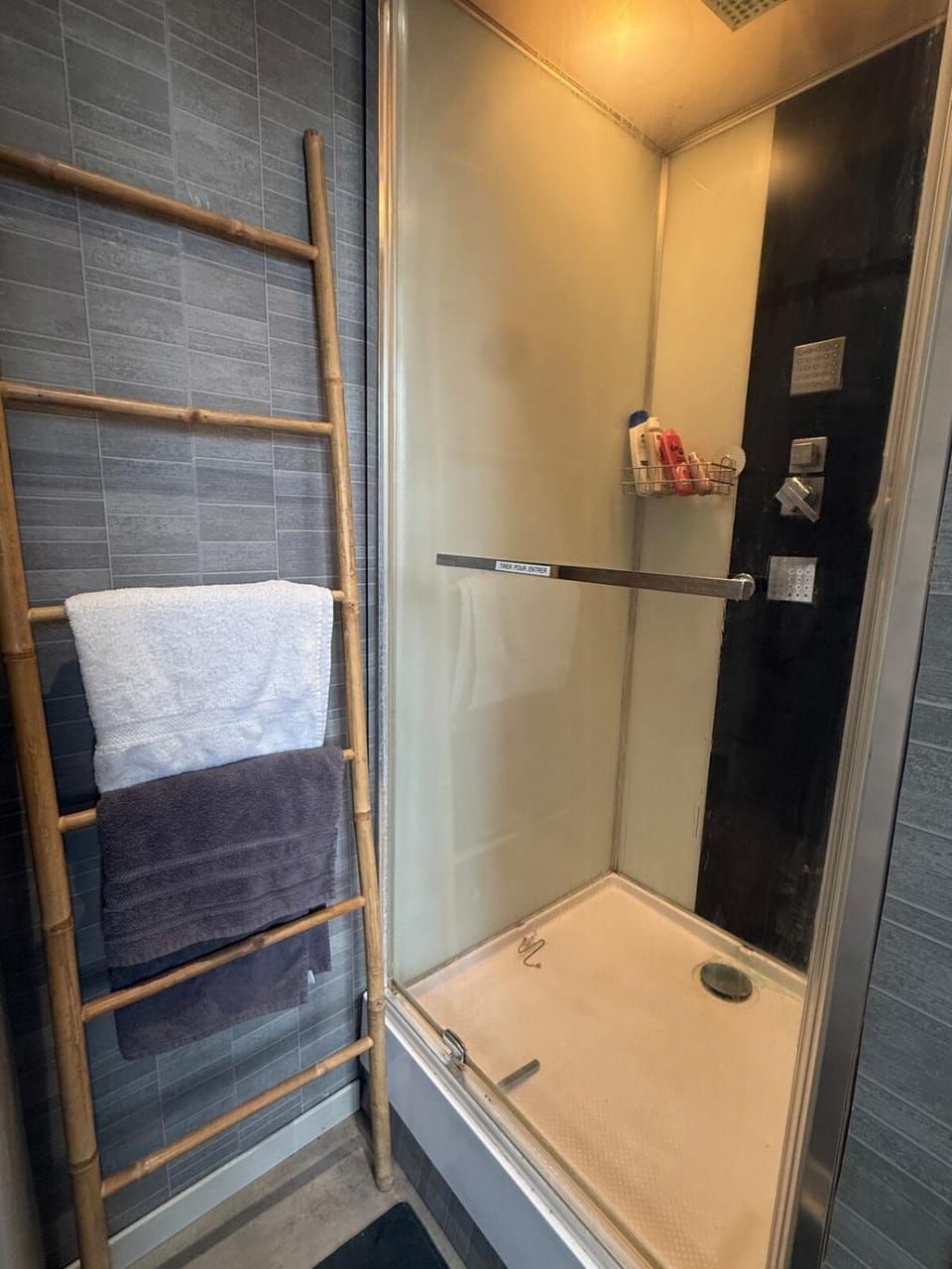 Charming apartment in Honfleur Free Parking Apartment in Honfleur