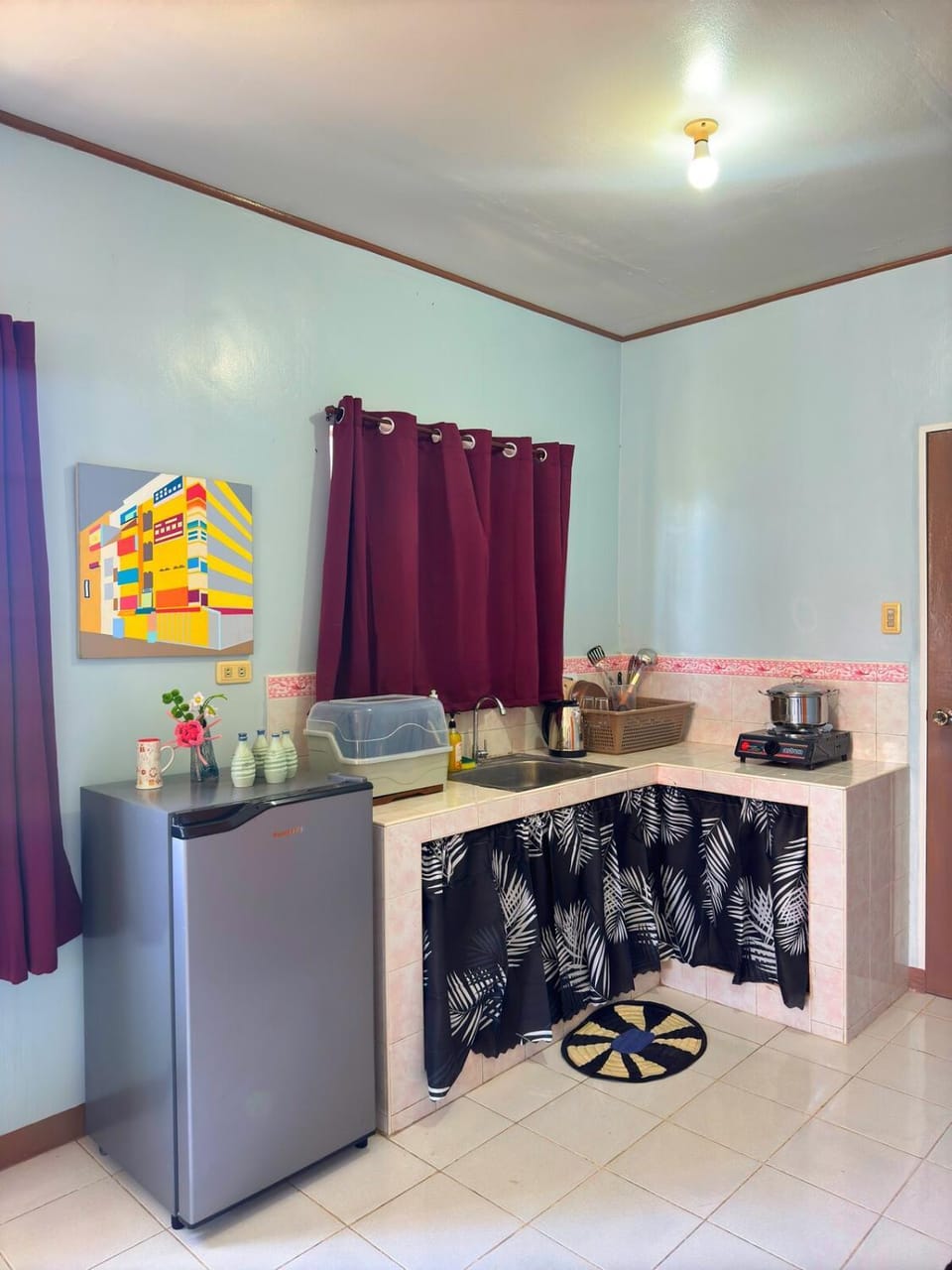 Entire House for Tipid Tourists in San Juan! Apartment in San Juan
