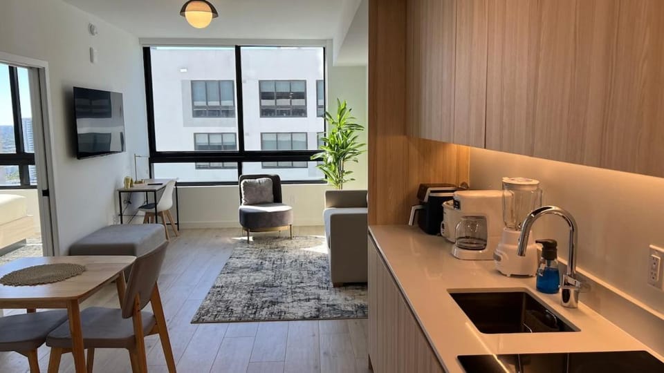 Luxery Condo in Downtown Miami 1BR 1BA 3110 Apartment in Miami