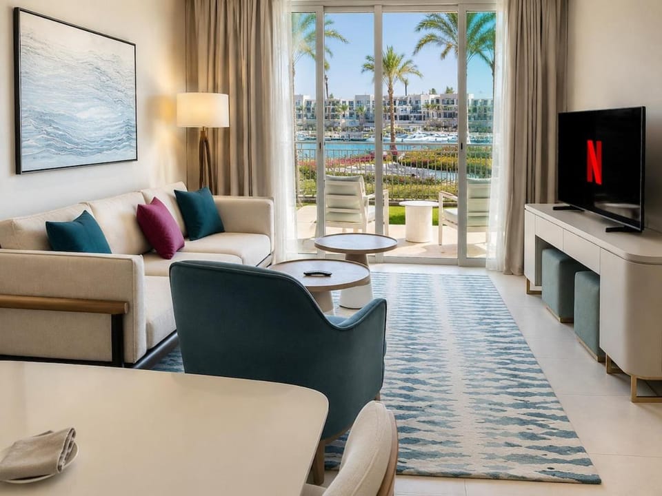 Vida 2BD Suite l Marina l Sea Views Marassi Apartment in Egypt