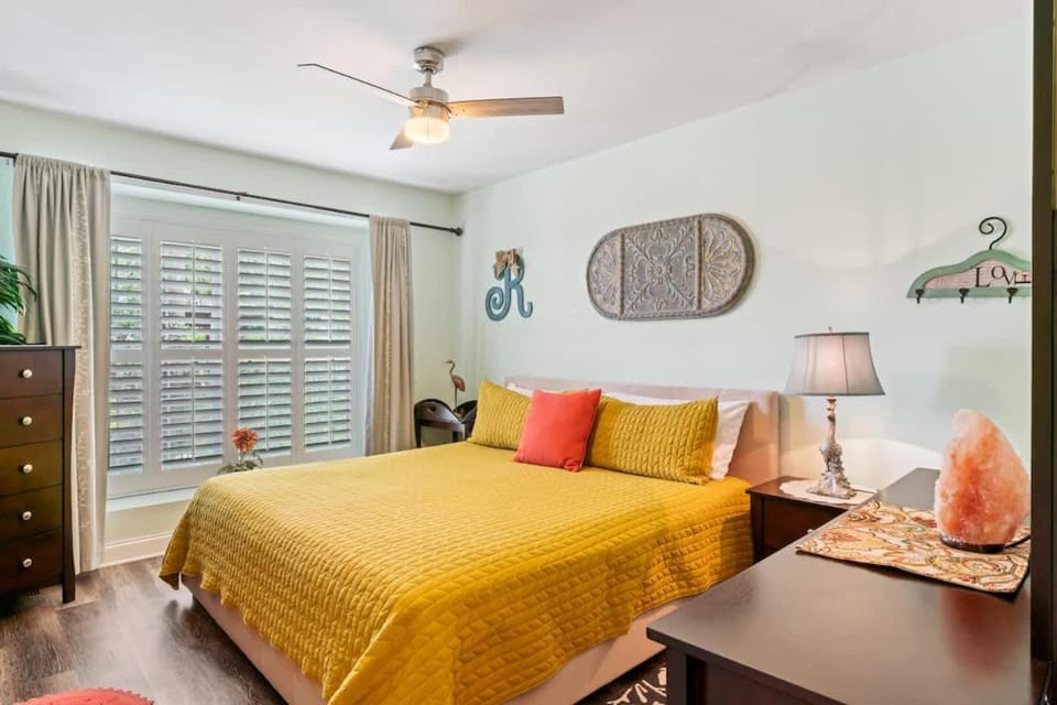 The Poolside Cottage -Wifi Pool House in Florida