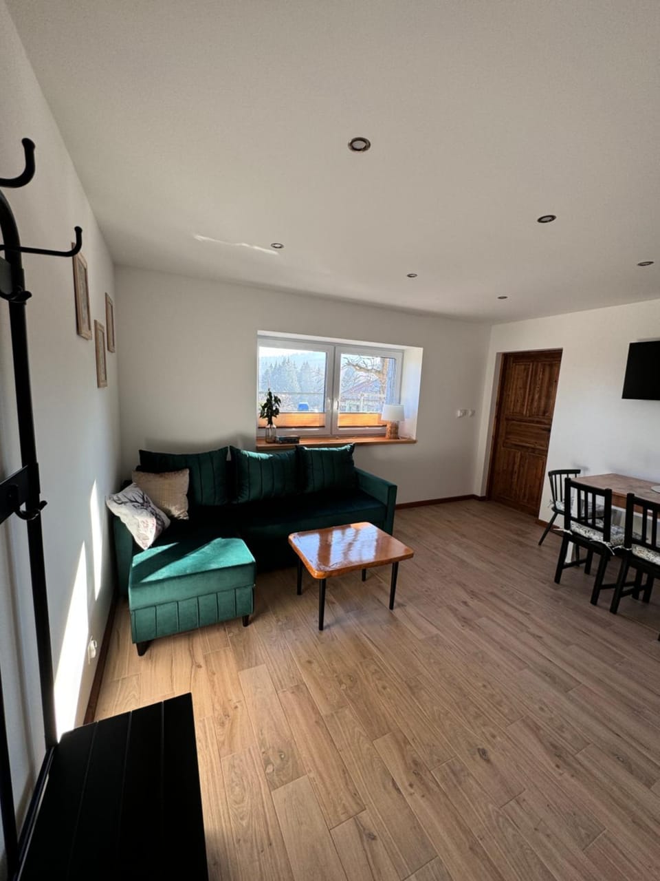 Apartamenty Na Skraju Lasu Apartment in Lower Silesian Voivodeship