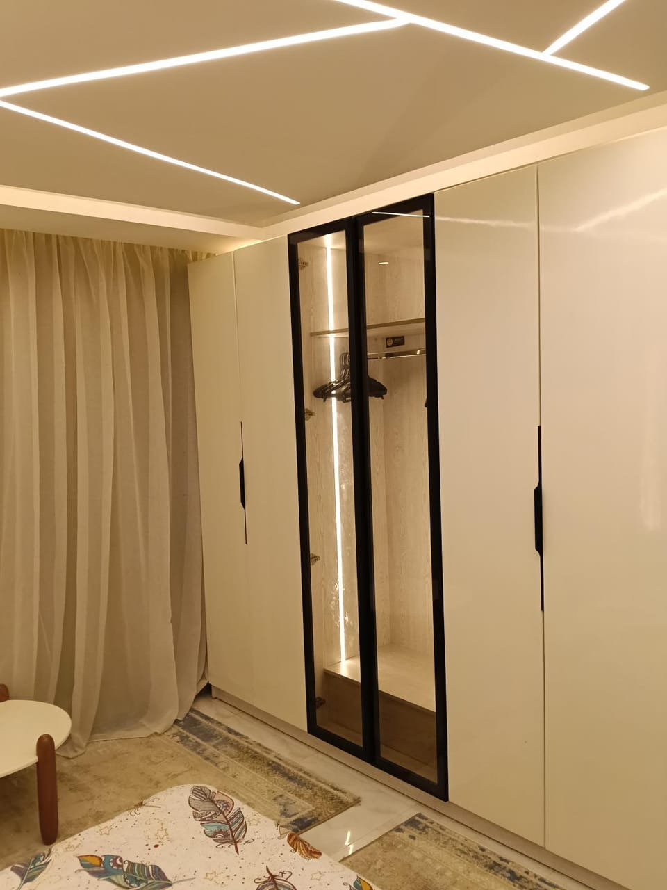 ارقي شقه فندقيه في المهندسين شارع سوريا Apartment in Egypt
