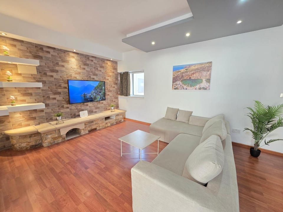 TV and multimedia, Family, air conditioner
