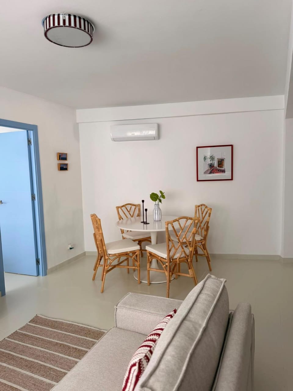Lounge or bar, Dining area