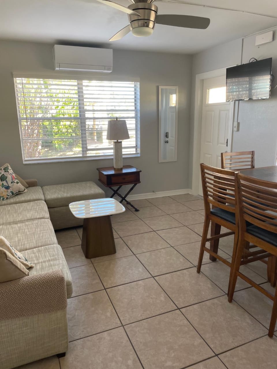 Beachside 1 bedroom condo-motel Apartment in Redington Shores