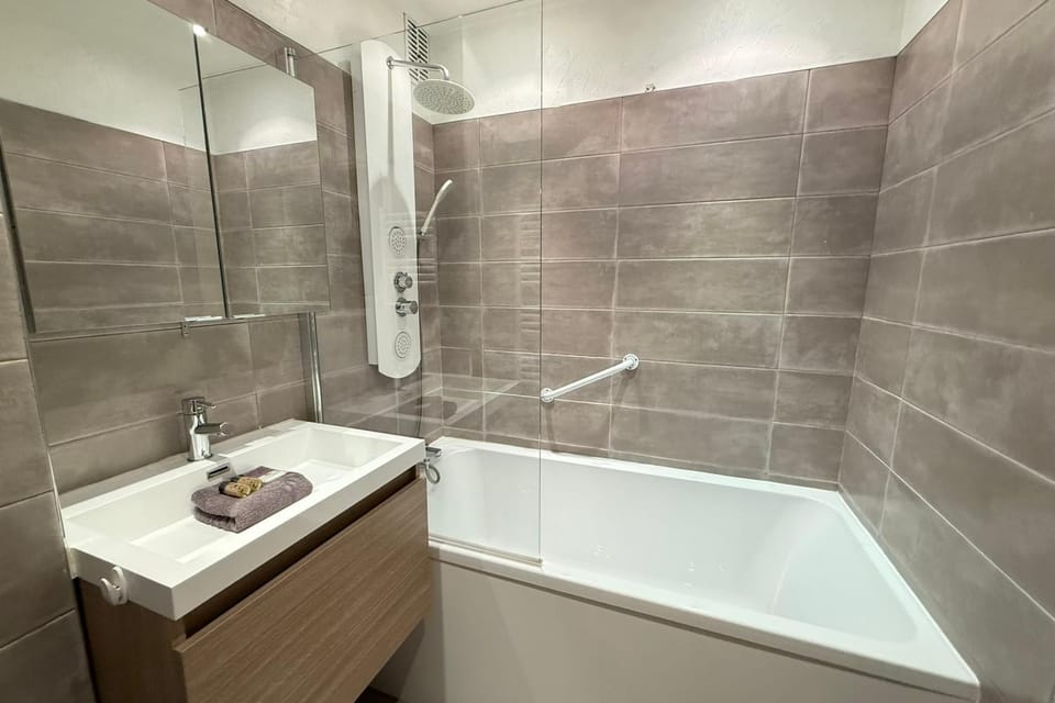 Valberg 57m2 moderne 2 chambres Apartment in Provence-Alpes-Côte d'Azur