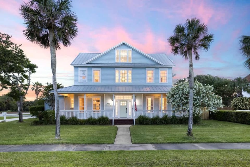 Beach Bliss on the Boulevard - Team Joseph Ellen House in Jacksonville Beach