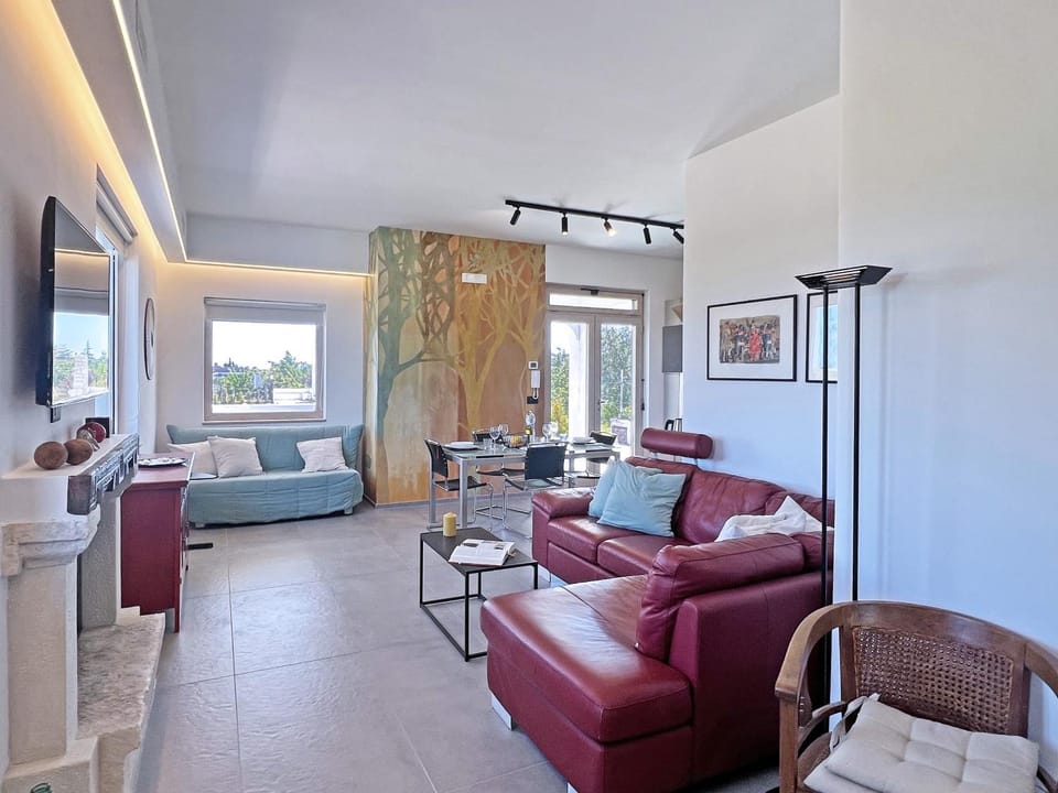 TV and multimedia, Living room, Seating area