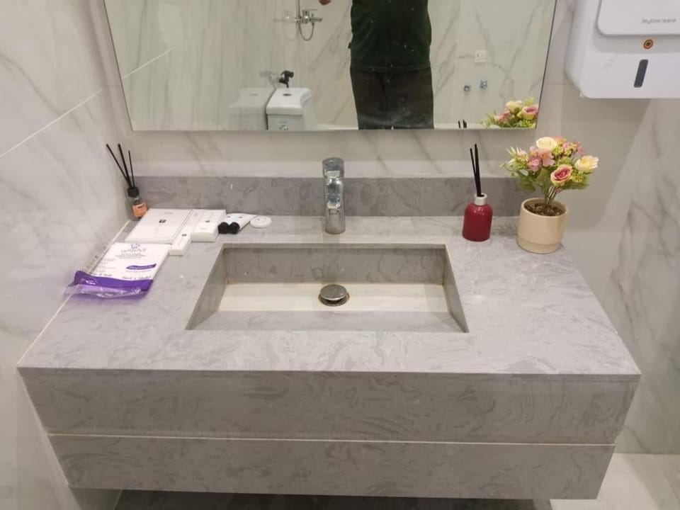Luxury 2 bedroom 2 toilet Spacious luxury apartment near the sea Apartment in Al Khobar
