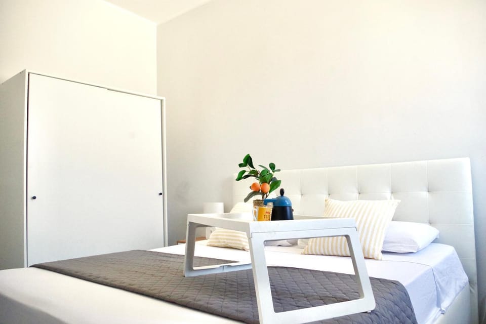 Bedroom, Guests, furniture, wardrobe, air conditioner