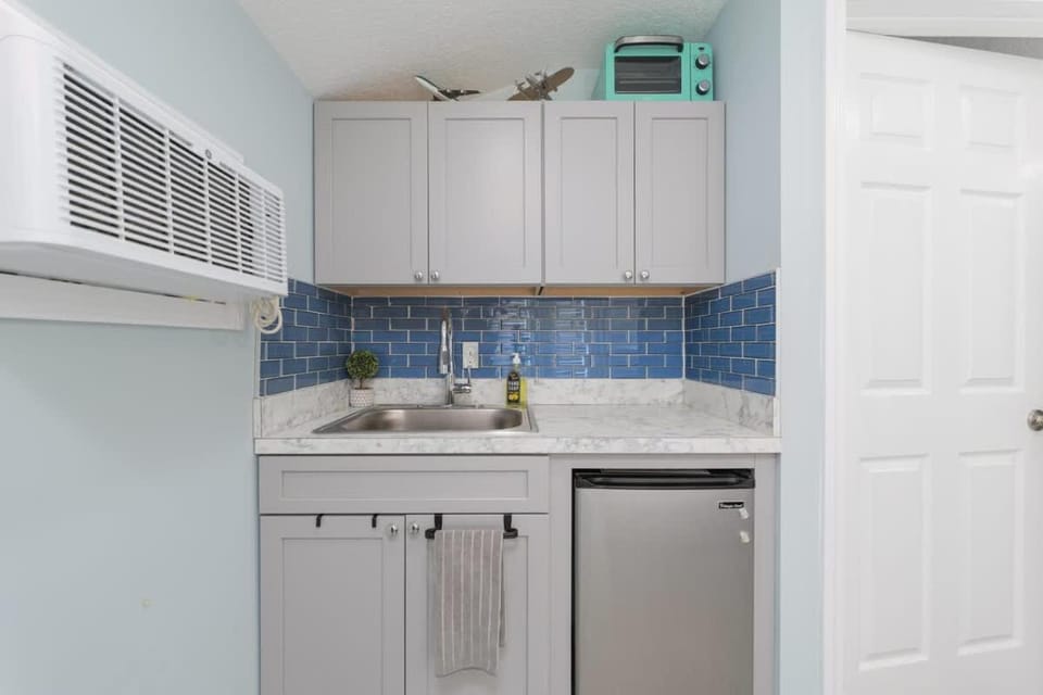 Blue Palm Cottage - Team Joseph Ellen Inn in Jacksonville
