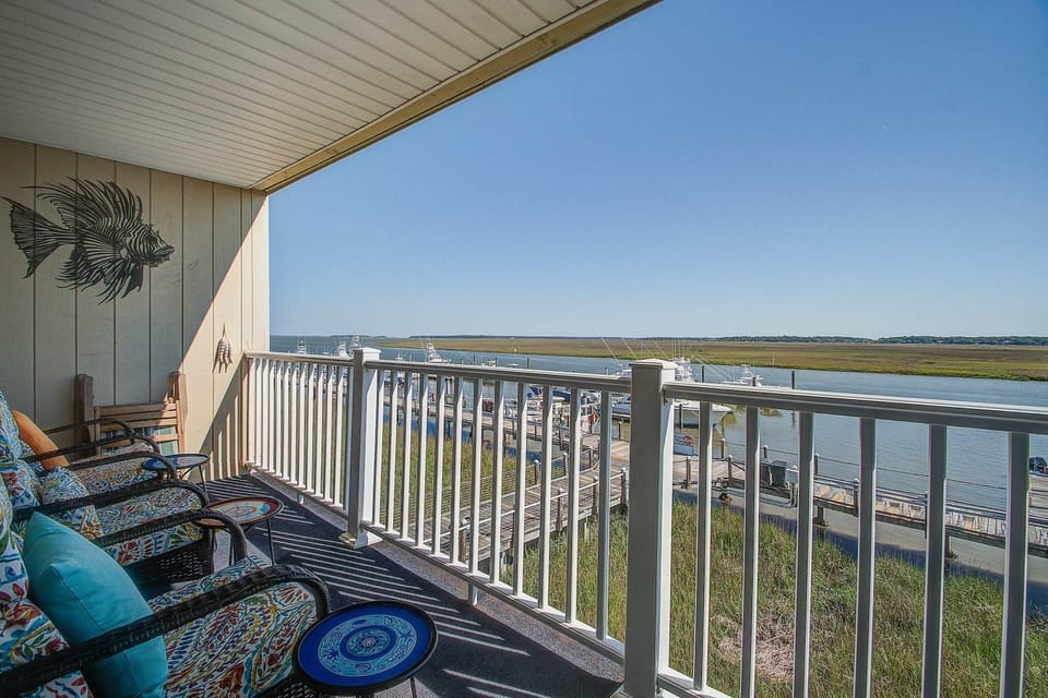 Bay Creek Villa 220 House in Edisto Beach