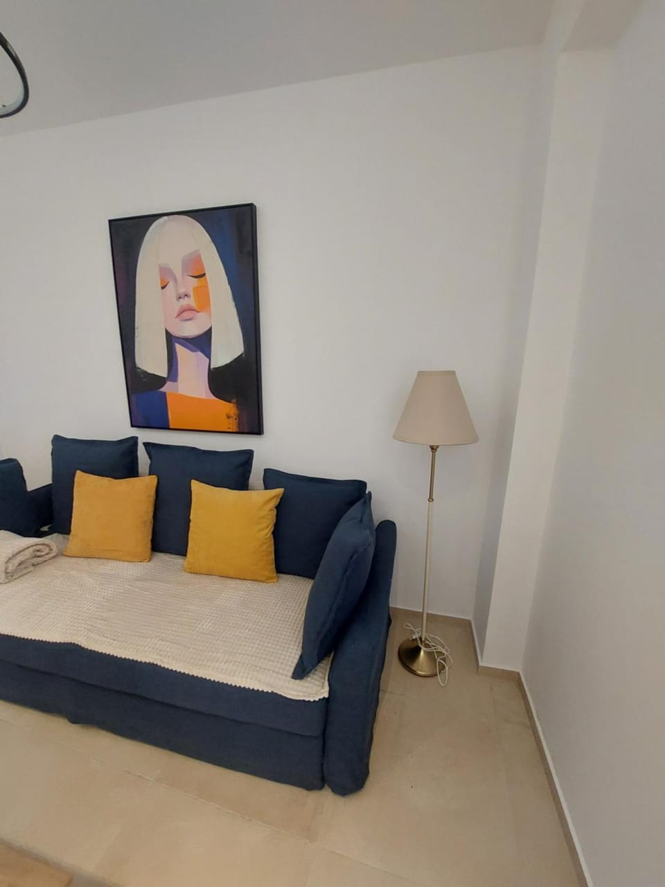 Living room, Photo of the whole room, Seating area