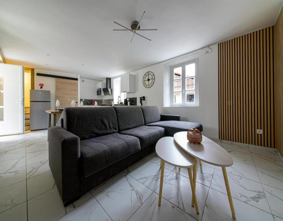 Maison & Spa thérapeutique Escapade 2 chambre et un canapé lit Apartment in Île-de-France