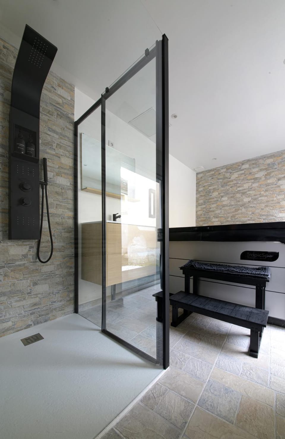 Maison & Spa thérapeutique Escapade 2 chambre et un canapé lit Apartment in Île-de-France