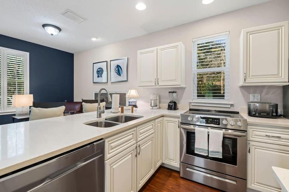 Coastal Escape - Near Historic Amelia Museum Apartment in Amelia Island