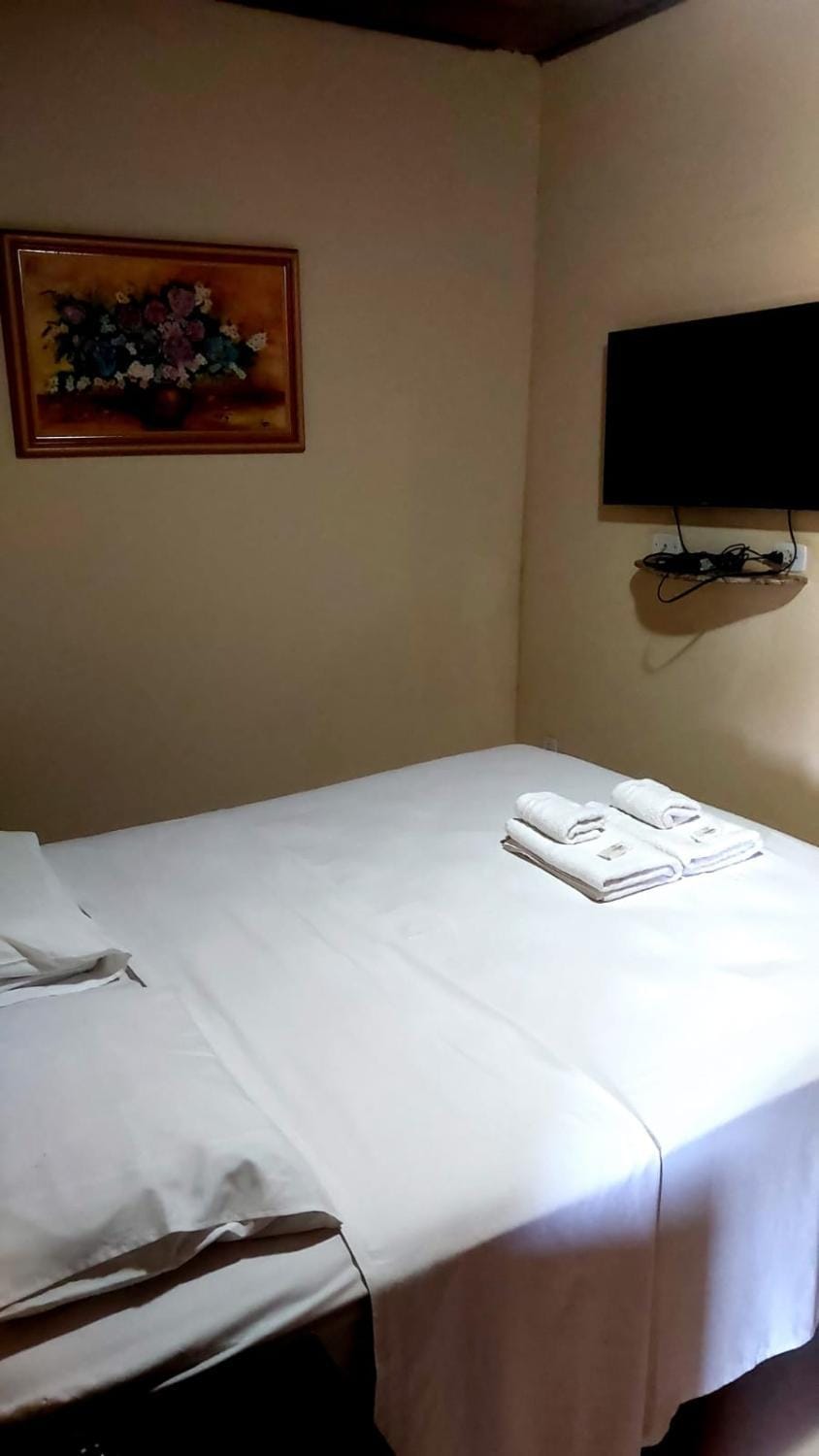 Pousada Coqueiro Verde Hotel in State of São Paulo