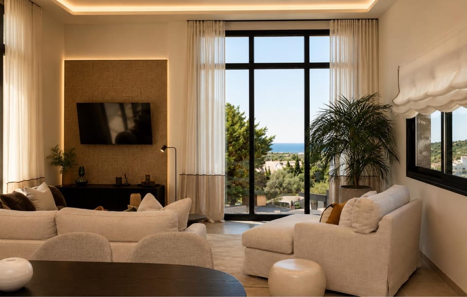TV and multimedia, Living room, Sea view