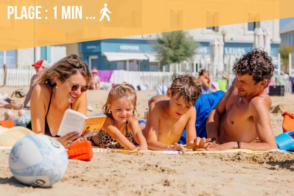 Vue Mer - plage & Casino à 50 m - Parking Apartment in Nouvelle-Aquitaine