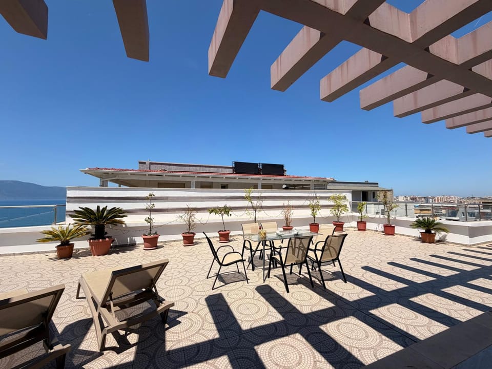 Sea View Penthouse with Grand Terrace Apartment in Vlorë