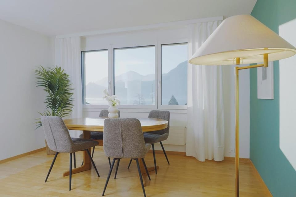 Traumhafte 2,5-Zi-Wohnung -A- mit Sicht auf See und Berge Apartment in Nidwalden