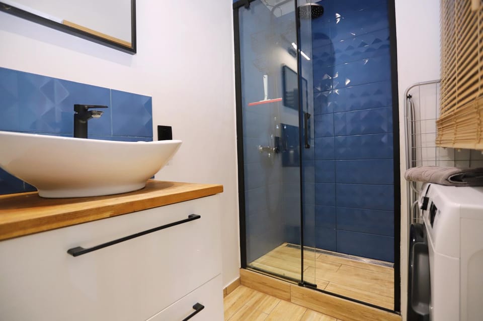 Bathroom, washing machine, washing machine