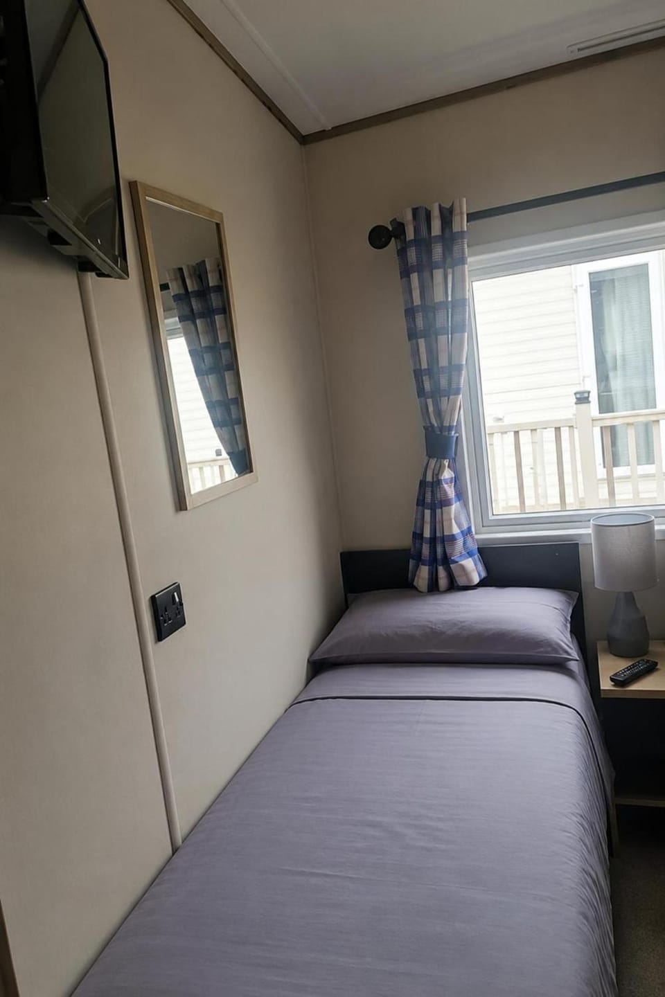 3 Bed - Sleeps 8 - Family & Pet Friendly House in Ingoldmells