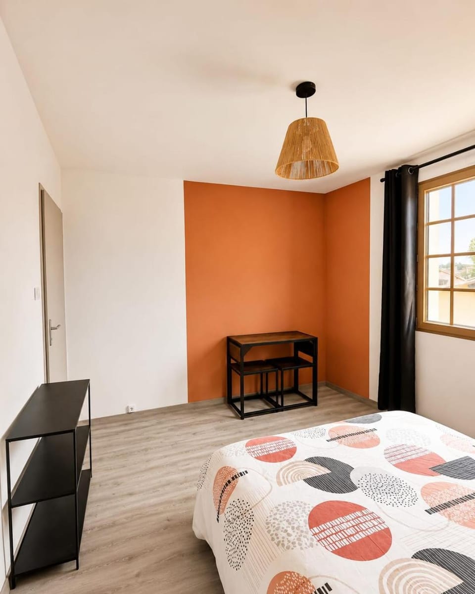 Dining area, Bedroom