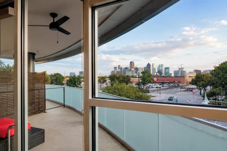 Balcony/Terrace, City view