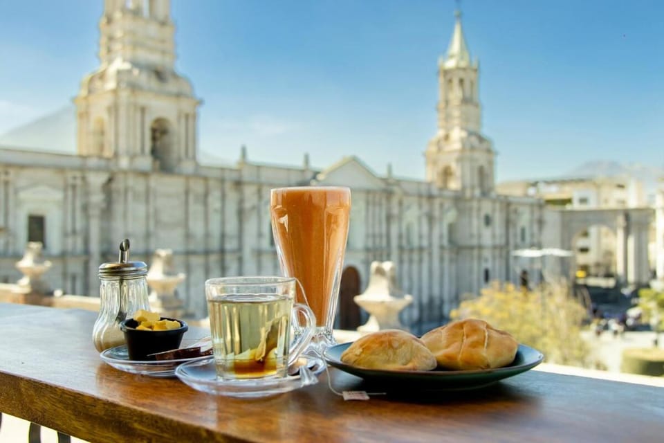 Habitación Frente a la Plaza de Armas o Bed and Breakfast in Arequipa
