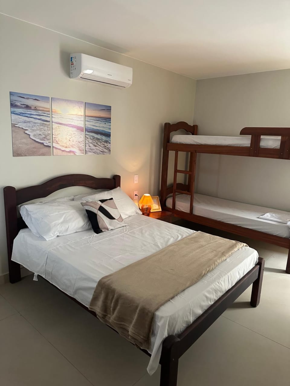 Bed, Bedroom, bunk bed, air conditioner