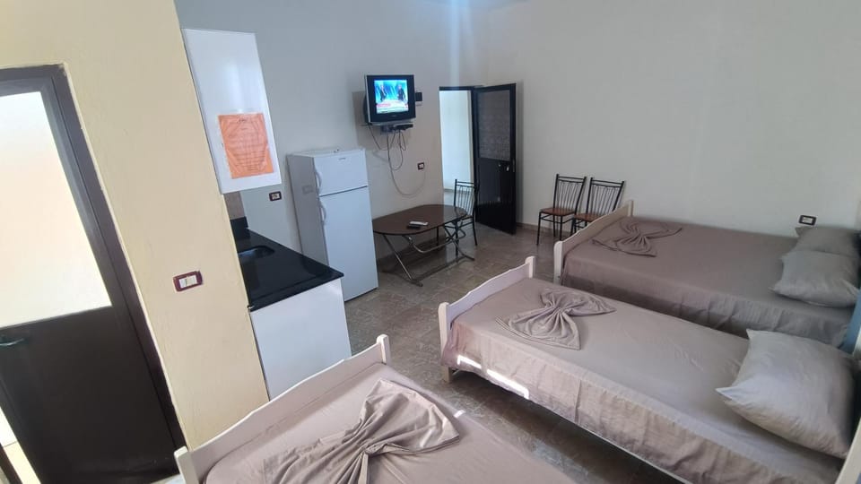 ℰ`ℋ Hotel - Velipoje rruga nr 7 Hotel in Montenegro
