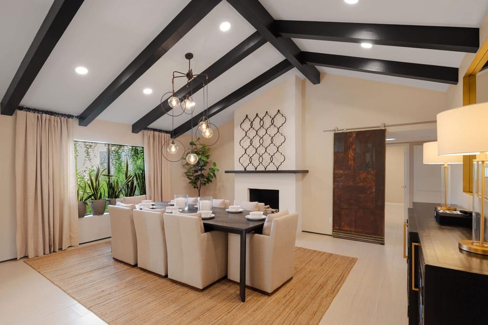 Monarch - Private Pool - Mins to Kierland Commons House in Scottsdale