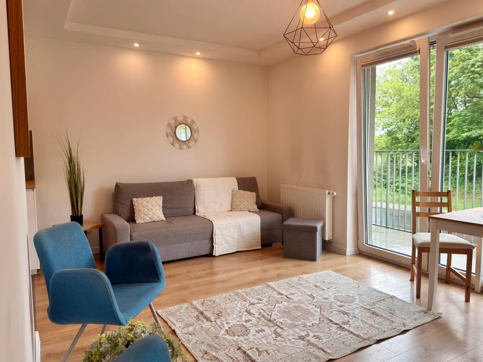 Patio, View (from property/room), Balcony/Terrace, Living room, Seating area, Dining area