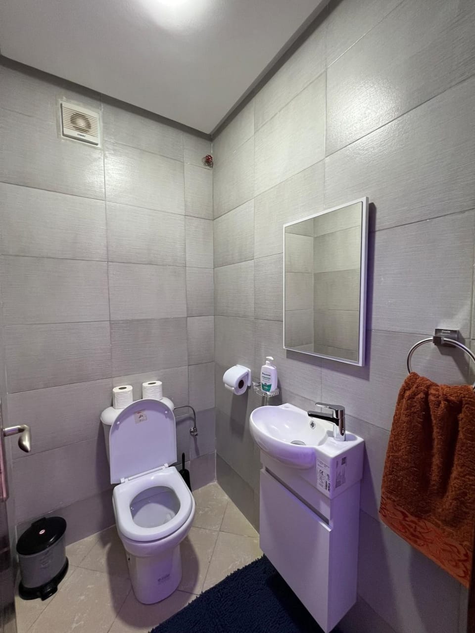 Appartement Moderne 2 Chambres avec Wi-Fi Fibre et Ascenseur Apartment in Agadir
