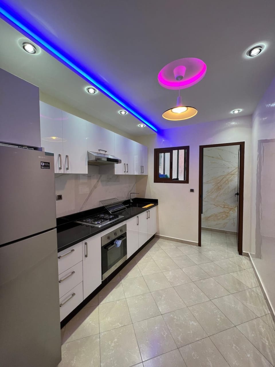Appartement Moderne 2 Chambres avec Wi-Fi Fibre et Ascenseur Apartment in Agadir